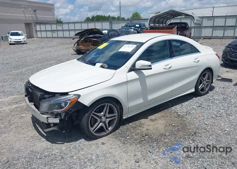 2014 Mercedes-Benz Cla 250 z USA, uszkodzony, nr VIN WDDSJ4EBXEN056518